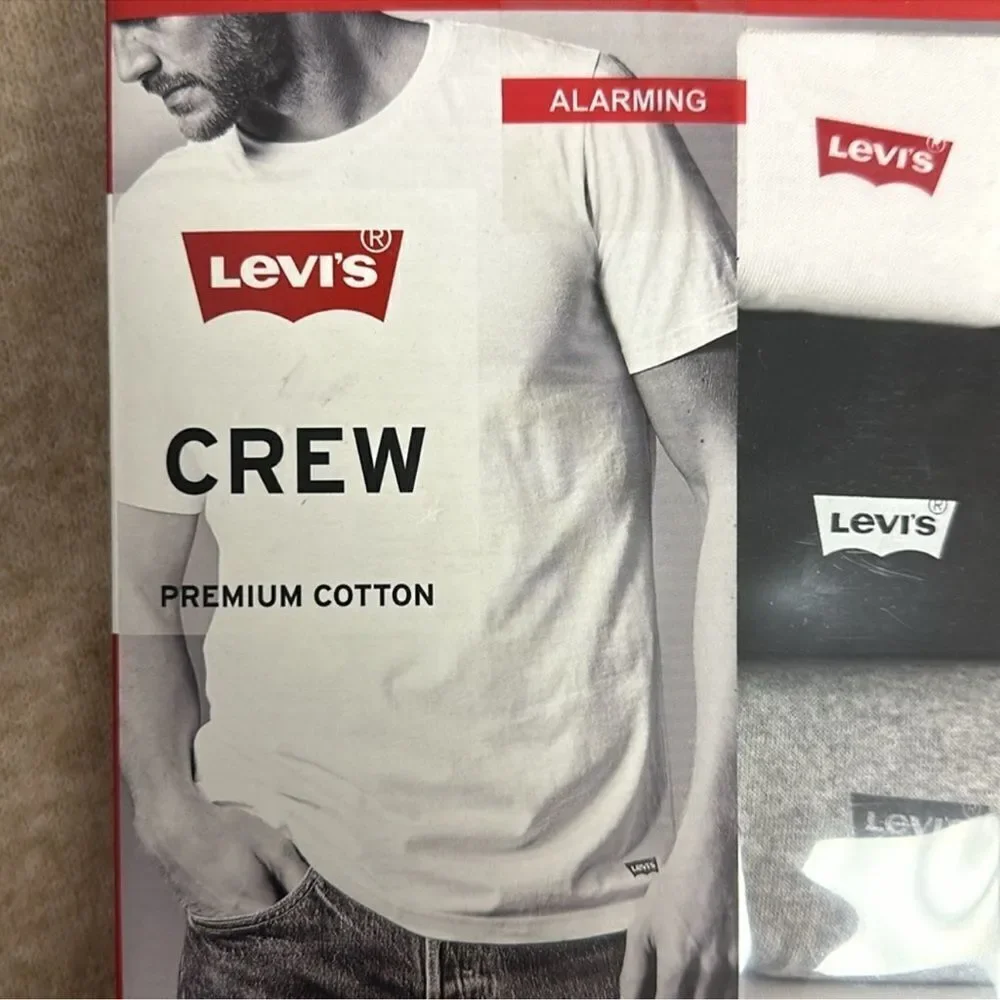 LEVI’S L Men’s Variety 4 Pack Premium Soft Cotton Short Sleeve All Day Crew Tees